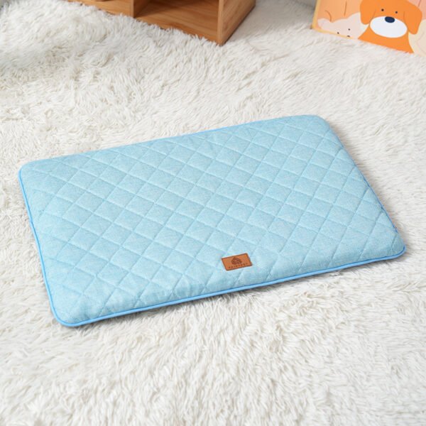 14 All-Season Linen Pet Mats - Image 3